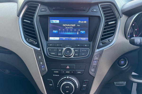2014 Hyundai Santa Fe DM Highlander SUV Image 19
