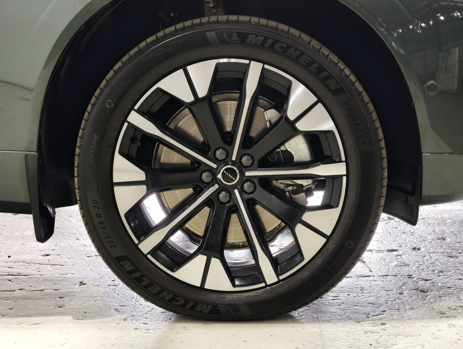 2025 MY26 Volvo XC60 UZ Ultra B5 Dark SUV Image 31