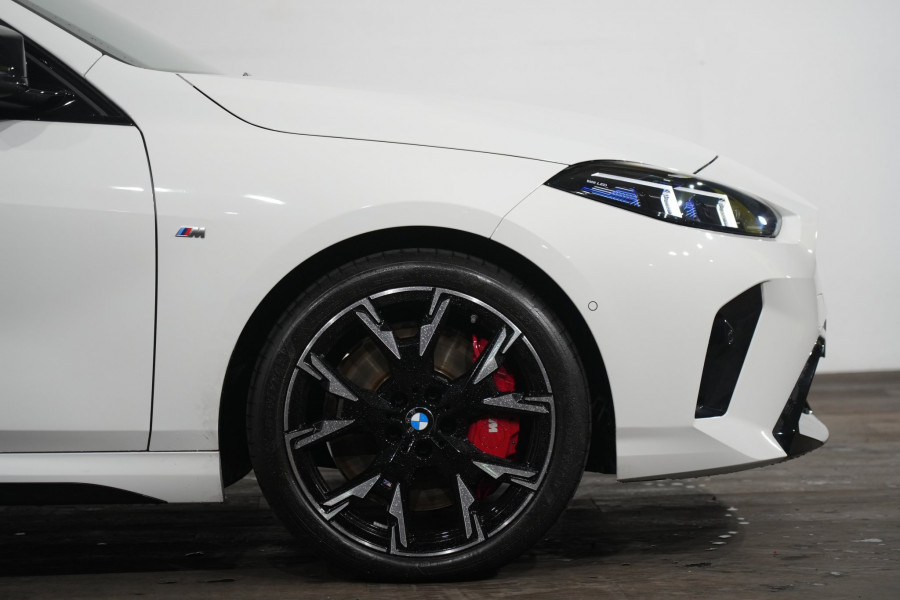 2024 BMW 1 Series M135 xDrive Hatch Image 5