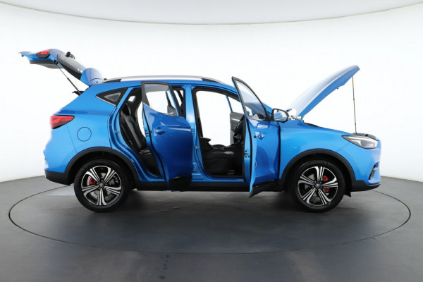 2023 MG ZST S13 Excite SUV Image 3