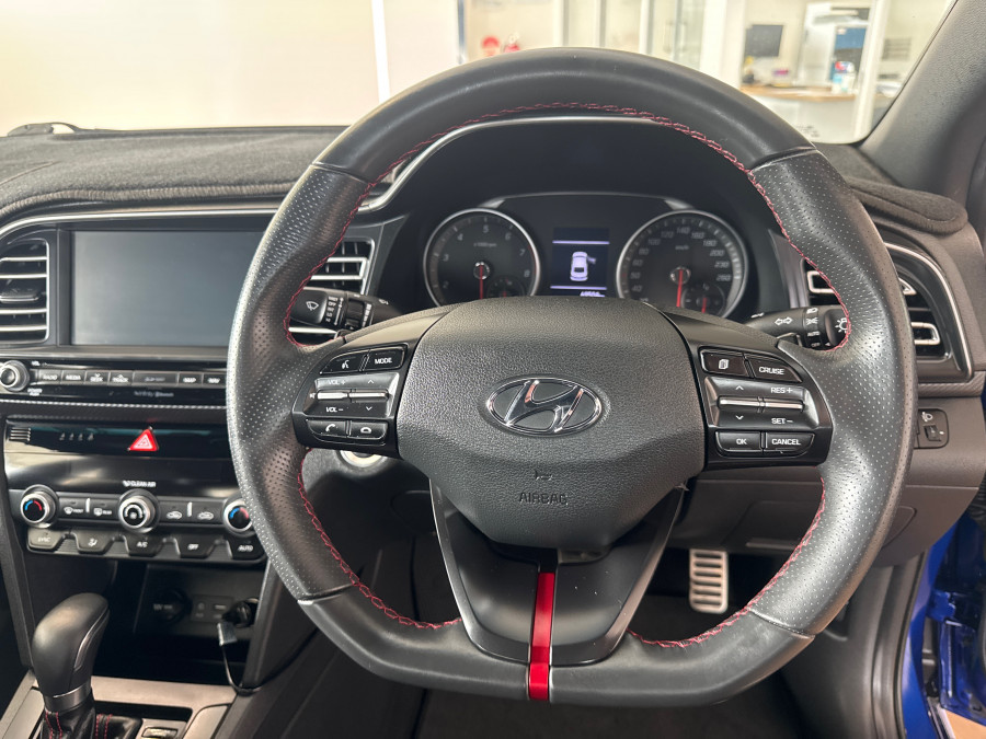 2020 Hyundai Elantra AD.2 Sport Sedan Image 10