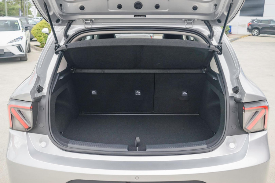 2026 MG MG4 EV Urban AH4E Essence 54 Hatch Image 6