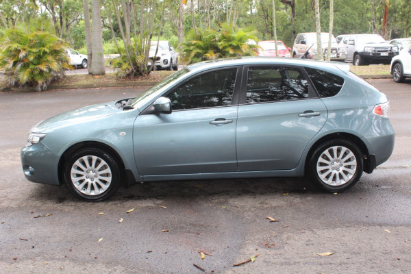 2011 Subaru Impreza G3  R Special Ed Hatchback Image 5