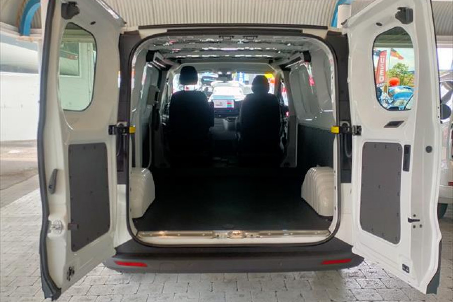2024 LDV Deliver 7   Van Image 12