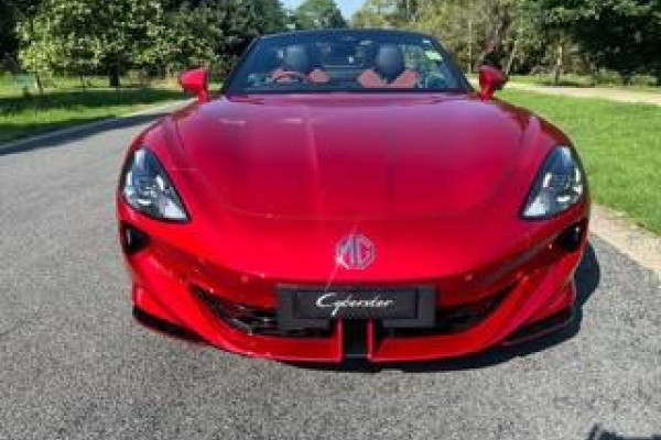 2024 MY24.5 MG Cyberster EC32  Convertible Image 5