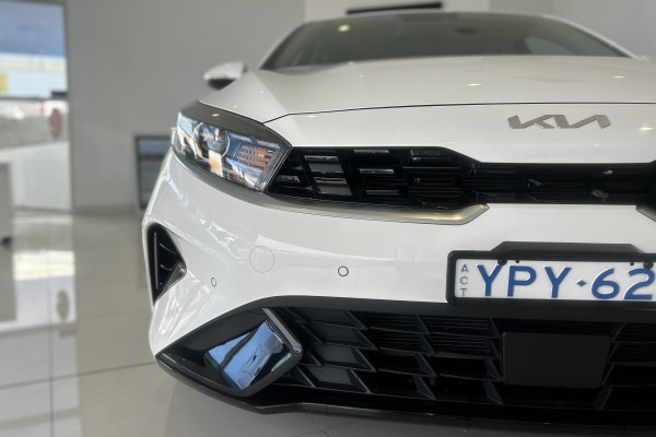 2021 MY22 Kia Cerato BD Sport Sedan Image 3