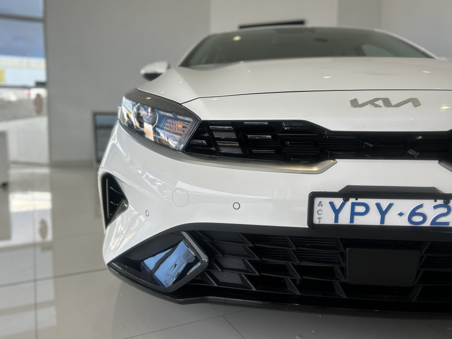 2021 MY22 Kia Cerato BD Sport Sedan Image 3