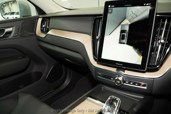 2026 Volvo XC60 UZ Plus B5 Bright SUV Image 15