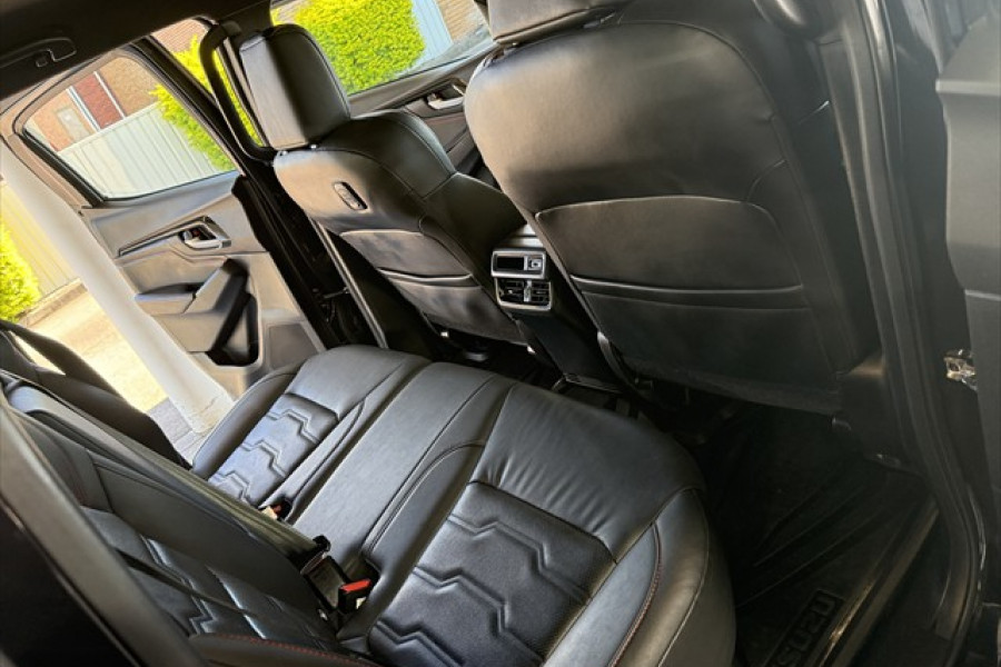2022 MY23 Isuzu D-MAX RG X-TERRAIN Ute Image 13