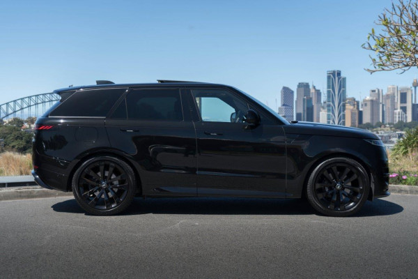 2023 Land Rover Range Rover Sport Sport D300 Se Dynamic (221kw) SUV Image 7