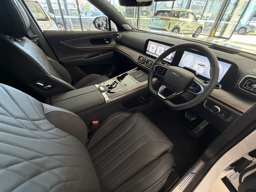 2026 MY27 Jaecoo J8  SHS SHS Summit SUV Image 6