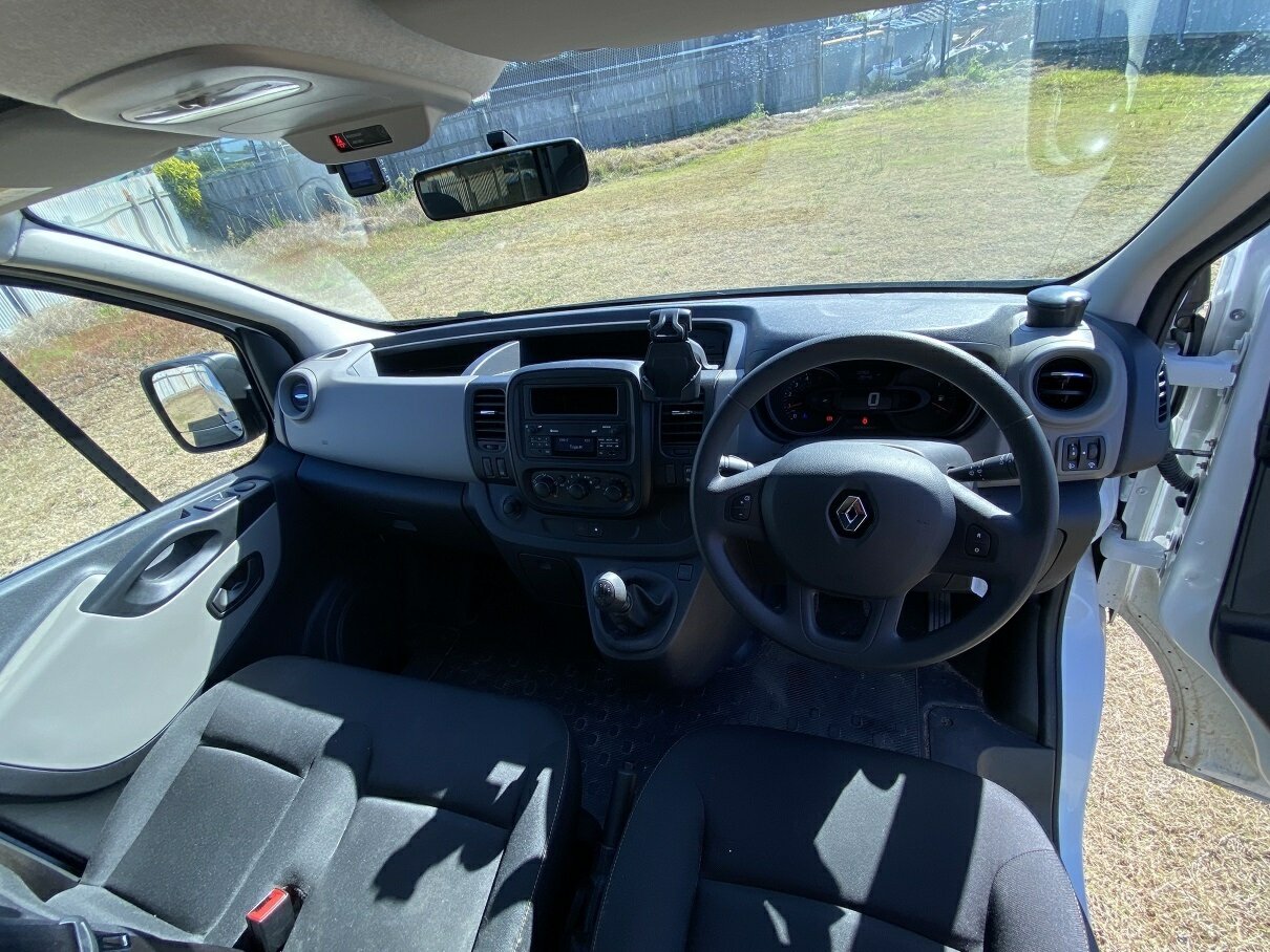 2019 Renault Trafic X82 85kW Low Roof LWB Van Image 17