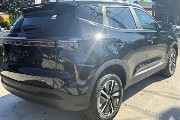 2026 Chery Tiggo 4  Hybrid Urban SUV Image 3