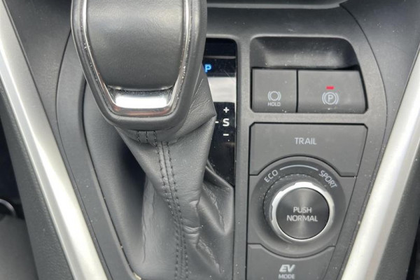 2024 Toyota RAV4 AXAH54R GXL SUV Image 43