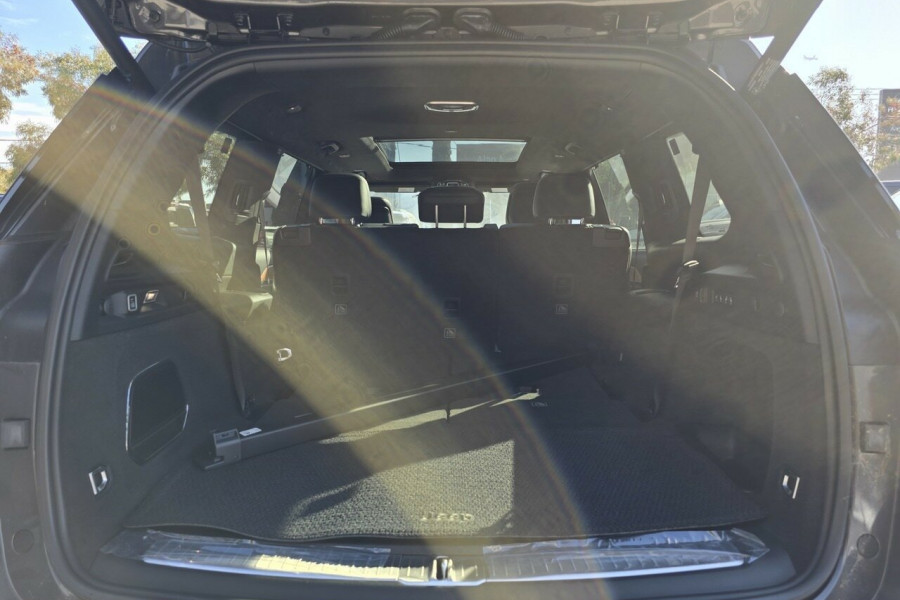 2022 MY23 Jeep Grand Cherokee WL Summit Reserve SUV Image 7