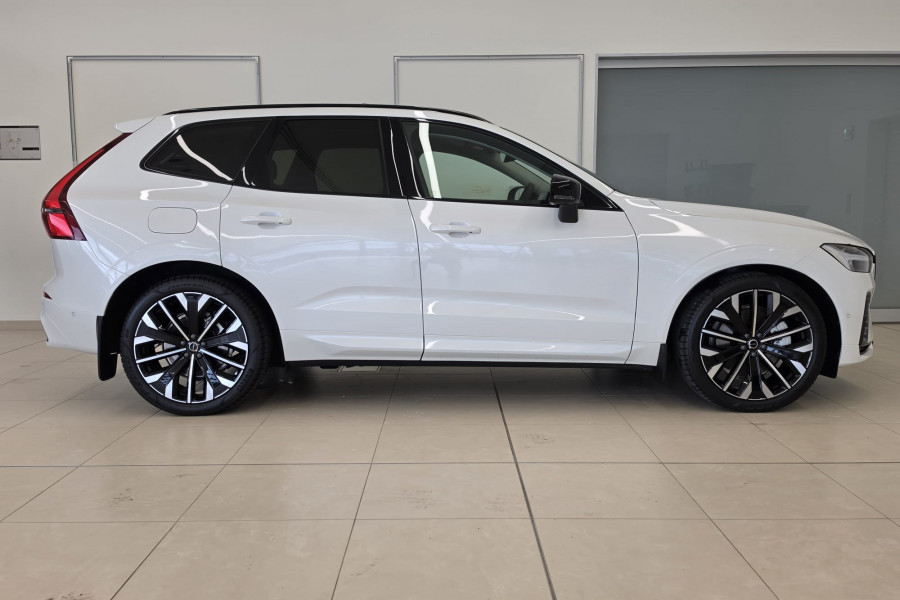 2025 MY26 Volvo XC60 UZ Ultra T8 Plug-in Hybrid Dark SUV