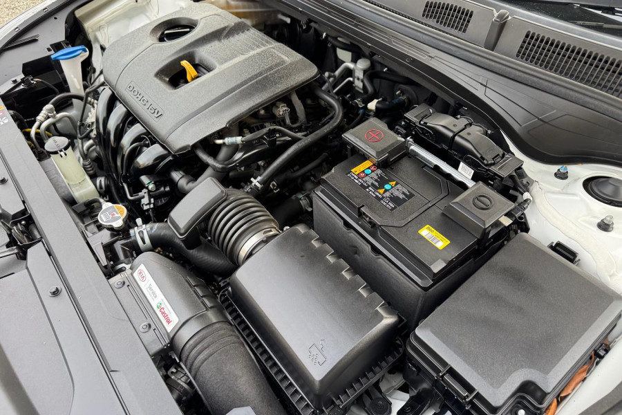 2021 MY1  Kia Cerato BD Sport Hatch Image 29