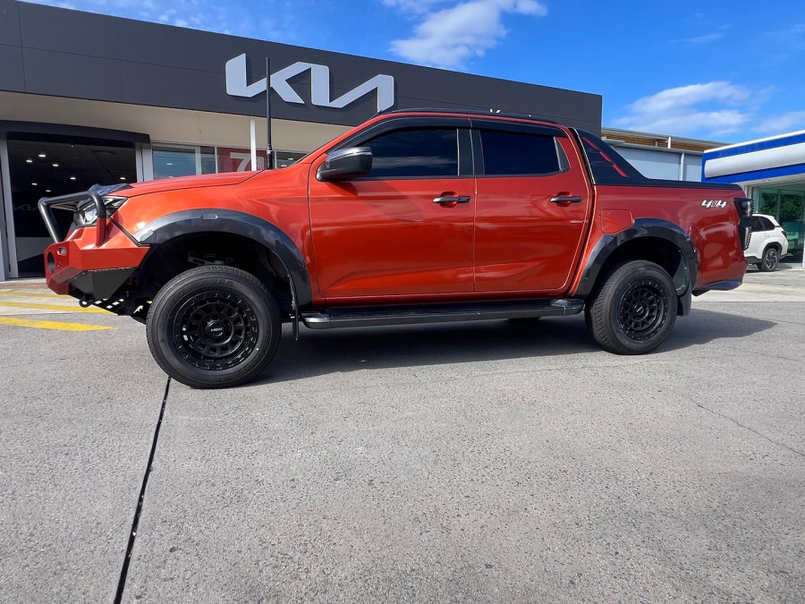 2020 MY21 Isuzu D-MAX RG X-TERRAIN Ute Image 5
