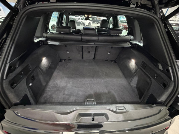 2025 BMW X5 G05 LCI xDrive30d M Sport SUV image 8