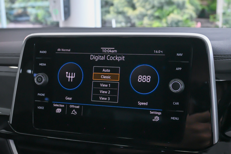 2025 Volkswagen T-Roc 140TSI R-Line SUV Image 16