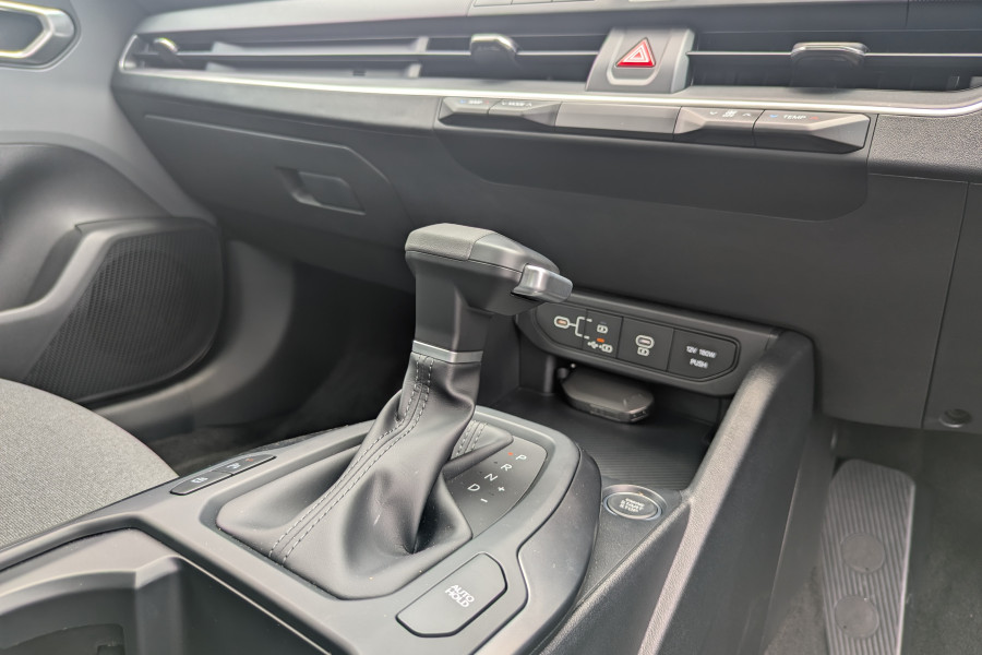 2025 Kia K4 CL4m S Sedan Image 13