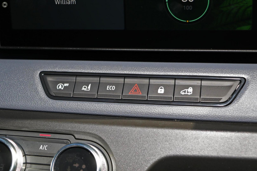 2026 Renault Master XDD  Van Image 14