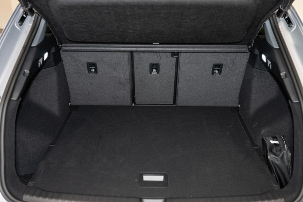 2024 MY25 Audi Q4 e-tron F4 45 SUV image 19