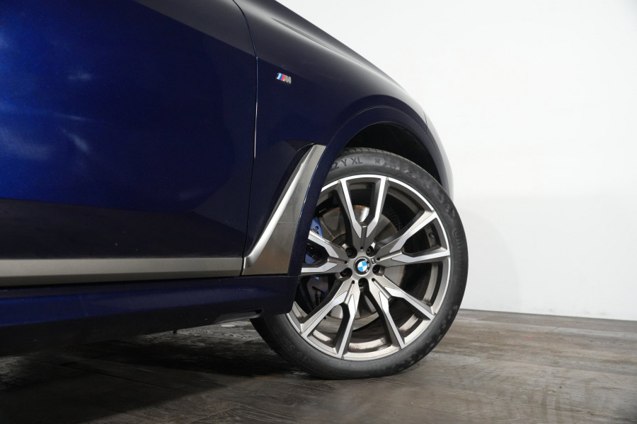 2020 BMW X7 M50i SUV