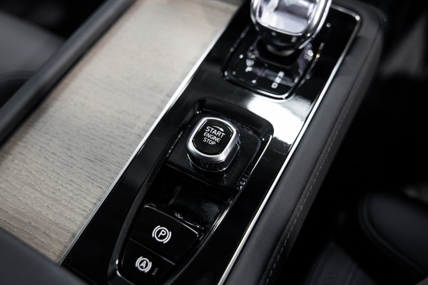 2026 Volvo XC90 L Series B5 AWD Plus SUV Image 12