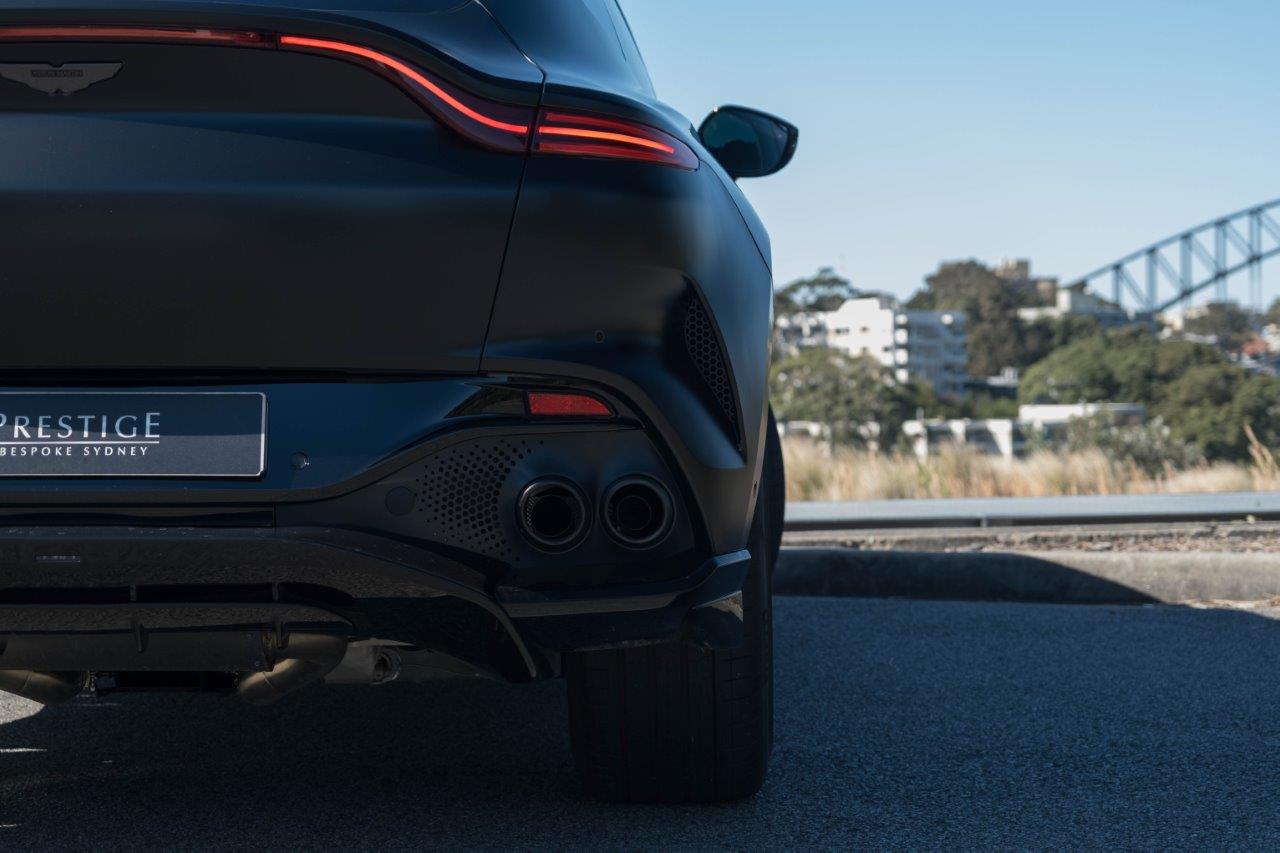 2022 Aston Martin DBX 707 SUV Image 6