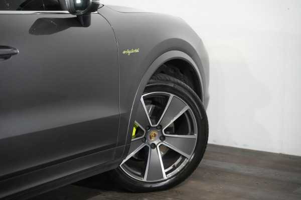 2019 Porsche Cayenne E-Hybrid SUV image 7