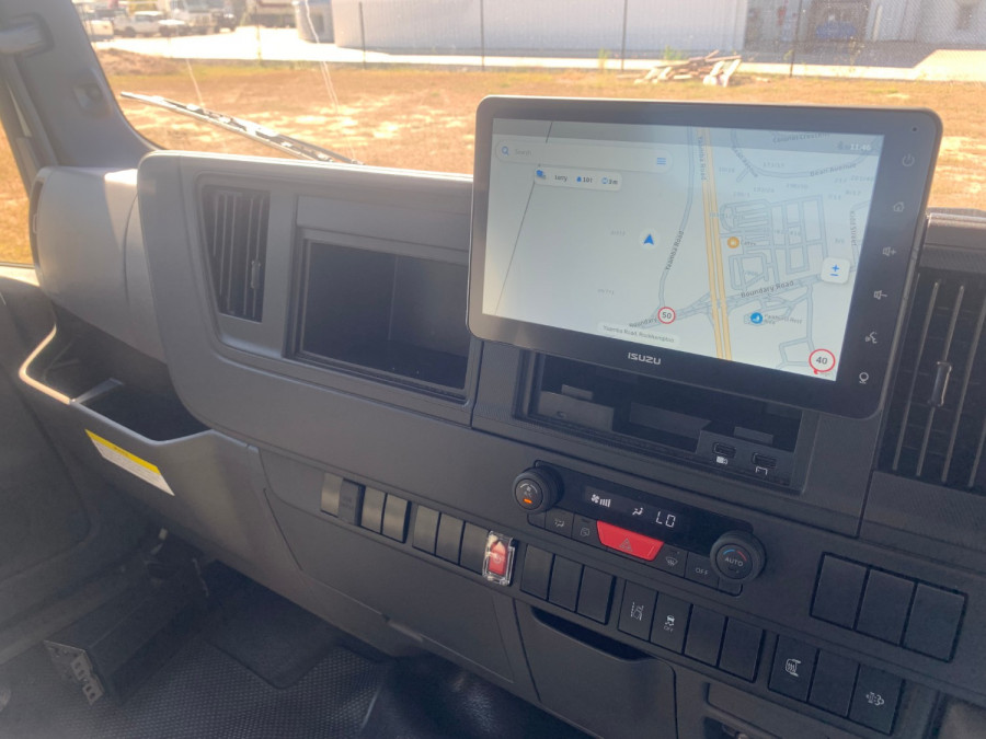 2026 Isuzu NPR Cab Chassis Image 27