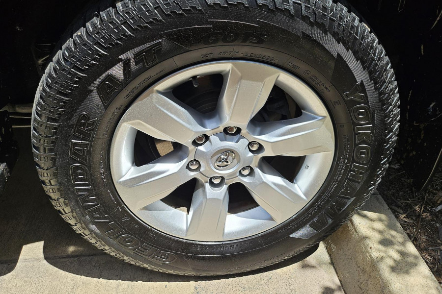 2014 Toyota Landcruiser Prado KDJ150R GXL SUV Image 25