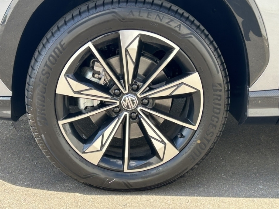 2026 MG HS Essence SUV Image 7