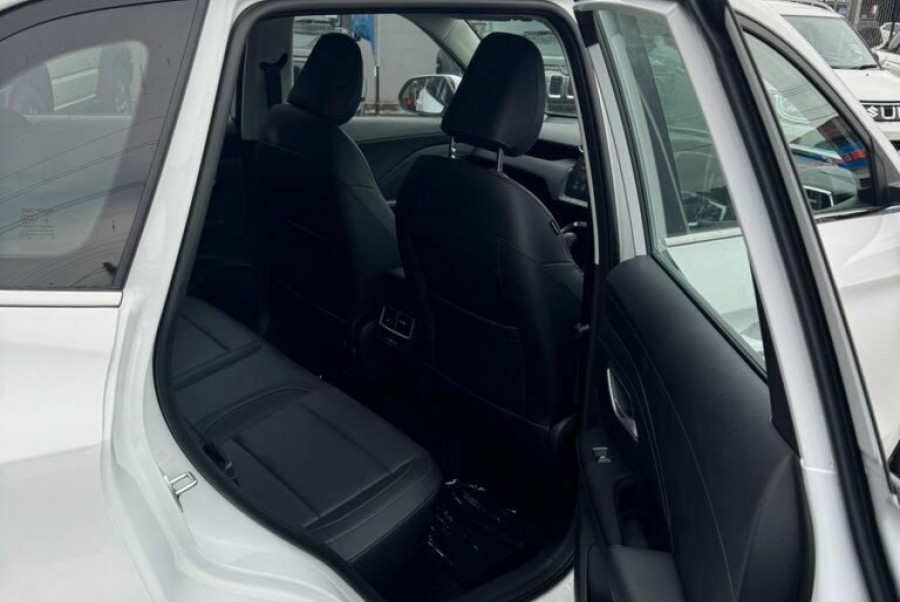 2025 MG ZS ZS32 Essence Hybrid+ SUV Image 13