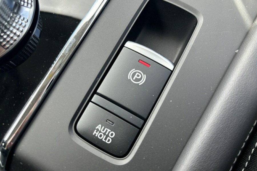 2024 Mitsubishi Outlander ZM LS SUV Image 28