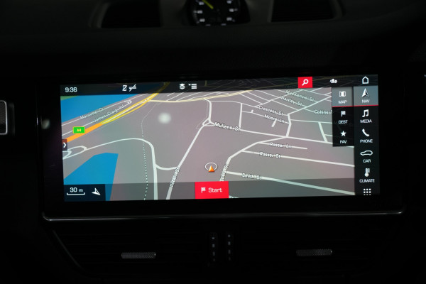 2019 Porsche Cayenne E-Hybrid SUV image 13