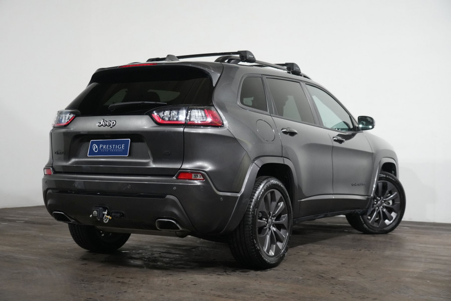 2022 Jeep Cherokee S-Limited SUV