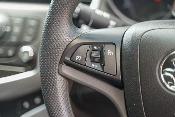 2013 Holden Cruze JH II Hatchback