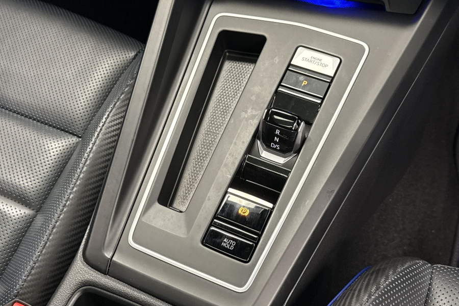 2022 MY22.5 Volkswagen Golf 8 R Hatch Image 9