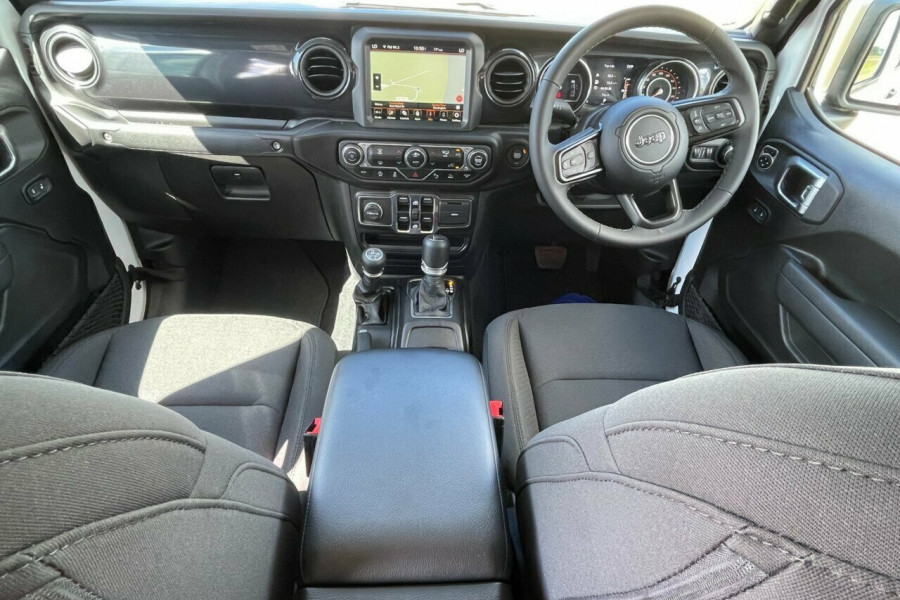 2023 Jeep Gladiator JT Night Eagle Pickup Image 9