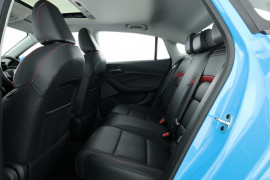 2024 MG MG5 AP32 Essence Sedan