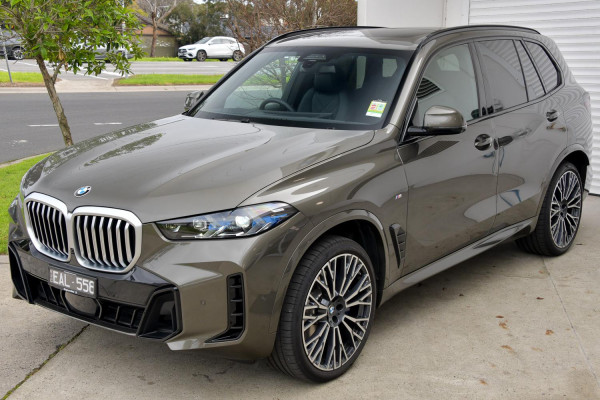 2025 BMW X5 G05 LCI xDrive30d M Sport SUV image 24