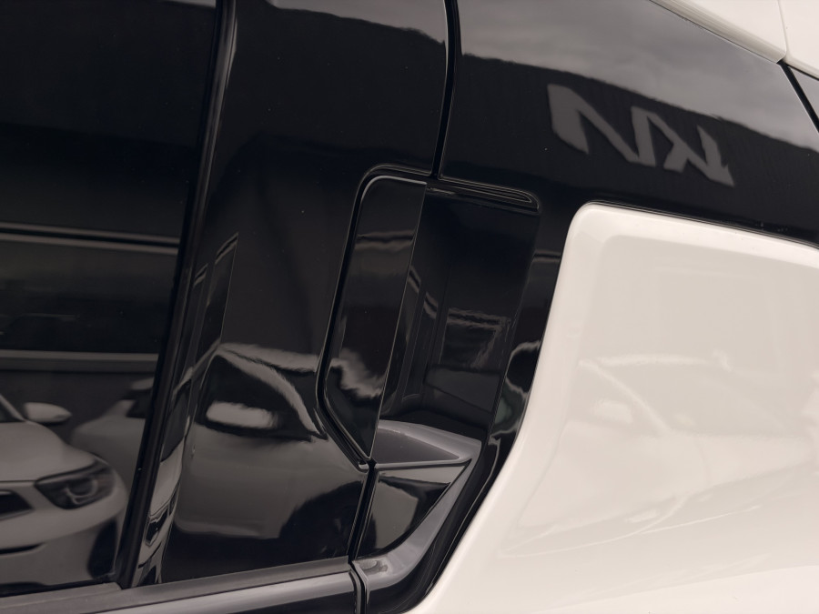 2025 Kia EV3 SV GT-Line SUV Image 9