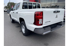 2024 Mitsubishi Triton MV GLX Ute