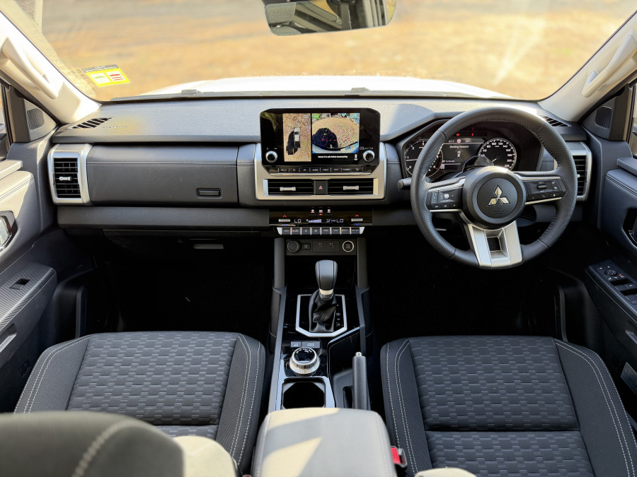 2025 Mitsubishi Triton MV GLS Ute Image 16