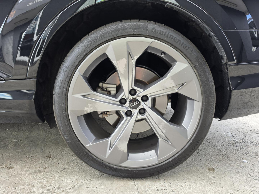 2022 Audi Q7 4M 55 TFSI S line SUV Image 31