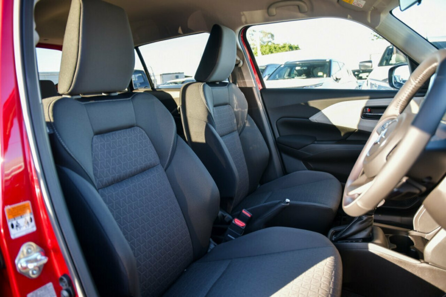 2025 Suzuki Swift UZ Hybrid Plus Hatch Image 18