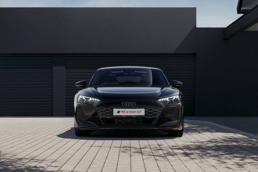 2026 Audi RS e-tron GT F83  Coupe