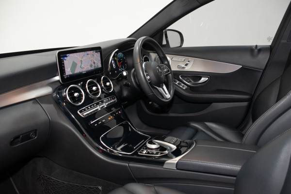 2019 Mercedes-Benz C-Class C300 Sedan Image 23